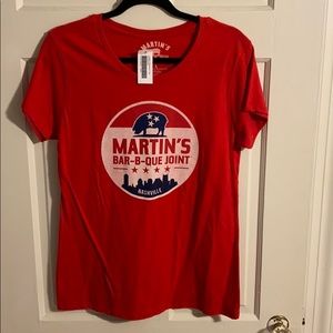 Martin’s BBQ Joint Nashville TN Red Tshirt Large